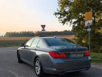 Gebraucht BMW 730 211 PS (155 kW) 2012 Silber Limousine
