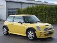 Używany Mini Cooper S 163 KM (119 kW) 2002 Żółty Hatchback