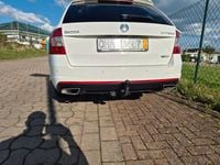 Gebraucht Skoda Octavia RS 184 PS (135 kW) 2014 Weiß Kombi