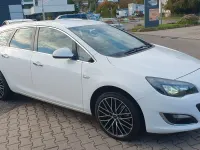 Gebraucht Opel Astra 165 PS (121 kW) 2013 Weiß Kombi