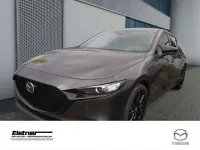 Neu Mazda 3 Homura-Line 140 PS (102 kW) 2026 Machine grey Limousine