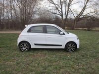 Gebraucht Renault Twingo Luxe 71 PS (52 kW) 2015 Crystal weiss Kleinwagen