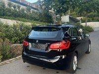 Gebraucht BMW 218 Active Tourer 136 PS (100 kW) 2015 Schwarz Van / Kleinbus