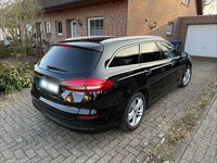 Gebraucht Ford Mondeo Titanium 165 PS (121 kW) 2019 Schwarz Kombi