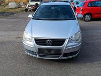 Gebraucht VW Polo 60 PS (44 kW) 2009 Silber Kleinwagen