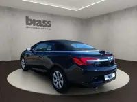 Gebraucht Opel Cascada Edition 140 PS (102 kW) 2018 Onyx schwarz (metallic) Cabrio