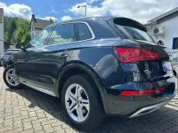 Gebraucht Audi Q5 Sport 190 PS (139 kW) 2019 Mondscheinblau metallic SUV