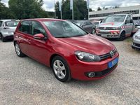 Gebraucht VW Golf VI Team 105 PS (77 kW) 2010 Rot Kleinwagen
