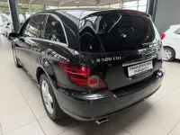 Gebraucht Mercedes R320 224 PS (164 kW) 2007 Obsidianschwarz Kombi