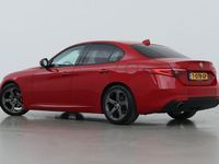Gebraucht Alfa Romeo Giulia Super 201 PS (147 kW) 2016 Rot Limousine