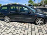 Second-hand Ford Focus 101 CP (74 kW) 2002 Negru Break