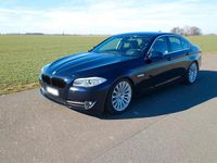 Gebraucht BMW 523 204 PS (150 kW) 2010 Blau Limousine