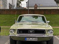 Gebraucht Ford V8 200 PS (147 kW) 1968 Grün Coupé