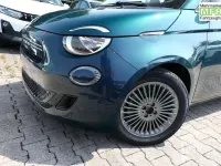 Neu Fiat 500C Icon 65 PS (47 kW) 2026 Ozean grün metallic Cabrio