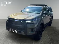 Gebraucht Toyota HiLux Basis 204 PS (150 kW) 2023 Bronze Pickup