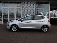 Gebraucht Ford Fiesta Titanium 101 PS (74 kW) 2017 Polarsilber metallic Kleinwagen