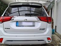 gebraucht Mitsubishi Outlander P-HEV Outlander 2,4 PHEV Plug.in-Hybrid 2,4 PHEV , Intro Edition 4WD