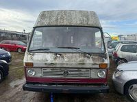 Second-hand VW LT 90 CP (66 kW) 1978 Roșu Break