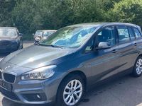 Gebraucht BMW 220 Gran Tourer Advantage 190 PS (139 kW) 2018 Grau Van / Kleinbus