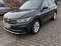 Gebraucht VW Tiguan Elegance 200 PS (147 kW) 2021 Grau SUV