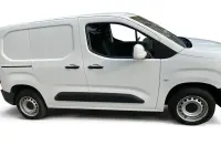 Gebraucht Opel Combo Edition 110 PS (80 kW) 2021 Weiß Van / Kleinbus