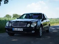Gebraucht Mercedes E200 Classic 163 PS (119 kW) 2004 Schwarz Limousine