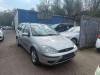 Second-hand Ford Focus Ghia 101 CP (74 kW) 2003 Argintiu Break