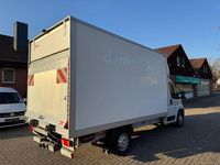 Gebraucht Peugeot Boxer 140 PS (102 kW) 2022 Weiß Van
