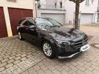 Gebraucht Mercedes E220 194 PS (142 kW) 2021 Schwarz Limousine