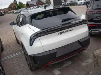 Neu Alfa Romeo Junior Edizione Speciale 145 PS (106 kW) 2026 Weiß SUV