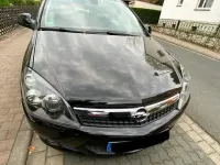 Gebraucht Opel Astra GTC 90 PS (66 kW) 2009 Schwarz Coupé