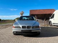 Second-hand BMW 528 193 CP (141 kW) 1996 Argintiu Berlinǎ