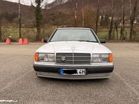 Second-hand Mercedes 190 132 CP (97 kW) 1989 Alb Berlinǎ