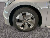 Gebraucht Cupra Born 150 kW (204 PS) 2023 Vaporgrau Kleinwagen