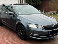 Gebraucht Skoda Octavia 2017 Blau Kombi