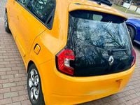 Gebraucht Renault Twingo LIMITED 73 PS (53 kW) 2019 Gelb Kleinwagen