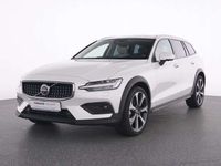 Gebraucht Volvo V60 CC 197 PS (144 kW) 2024 Andere farbe Kombi