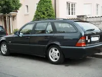 Gebraucht Mercedes C200 136 PS (100 kW) 1998 Blau Kombi
