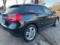 Gebraucht Mercedes GLA200 156 PS (114 kW) 2014 Schwarz SUV