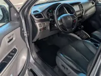Gebraucht Mitsubishi L200 Top 181 PS (133 kW) 2016 Grau Pickup