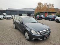 Gebraucht Mercedes E250 204 PS (150 kW) 2011 Grau Kombi