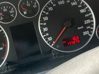 Gebraucht Audi A6 170 PS (125 kW) 2002 Grau Limousine