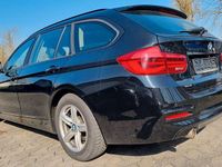 Gebraucht BMW 318 Advantage 136 PS (100 kW) 2018 Schwarz Kombi