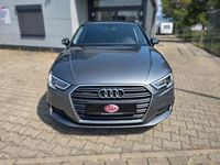 Gebraucht Audi A3 Sport 190 PS (139 kW) 2018 Grau Limousine