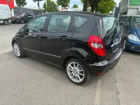 Gebraucht Mercedes A160 Avantgarde 95 PS (69 kW) 2010 Schwarz Limousine