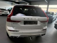 Gebraucht Volvo XC60 299 PS (219 kW) 2020 Weiß SUV
