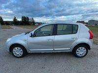 gebraucht Dacia Sandero Klima*Servo*Elekt.Fenster*1Hand*8fach*Tüv*