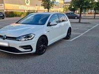 Gebraucht VW Golf VII Highline 150 PS (110 kW) 2019 Weiß Limousine