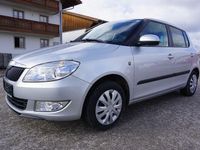 Gebraucht Skoda Fabia Ambition 86 PS (63 kW) 2012 Silber Limousine