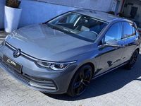 Gebraucht VW Golf VIII Style 150 PS (110 kW) 2022 Grau Limousine